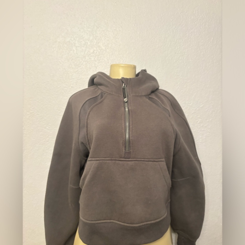 LuLulemon hoodie